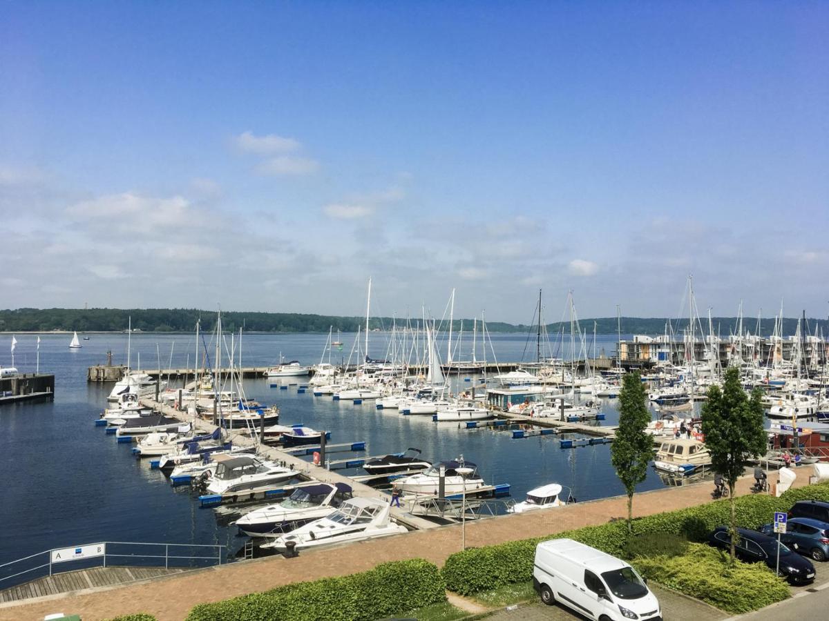 Fewo1846 - Baltic Lodge - Komfortable Maisonettewohnung Mit 3 Schlafzimmern, Balkon Und Blick Auf Die Marina Sonwik Flensburg Exteriör bild